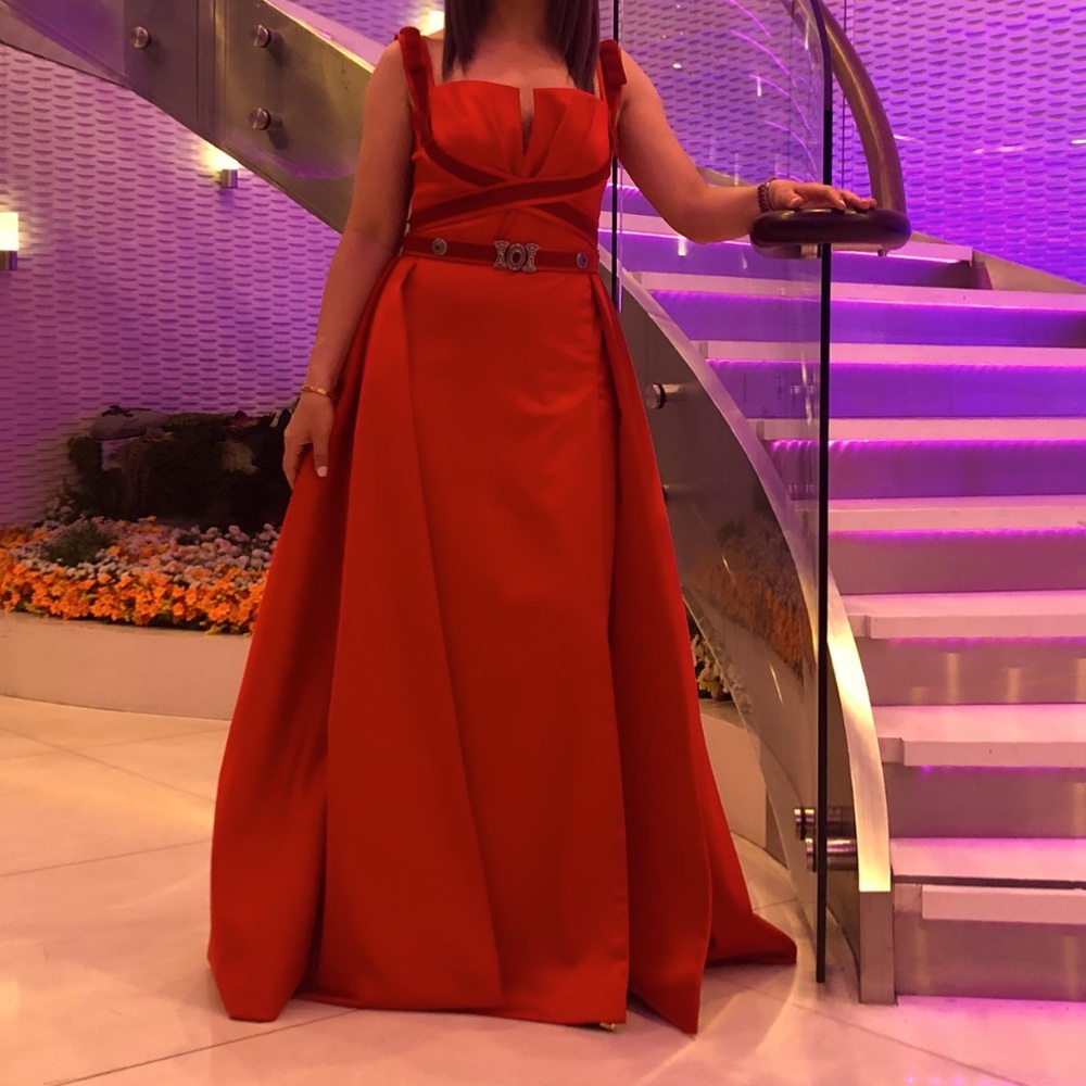 Red wedding dress